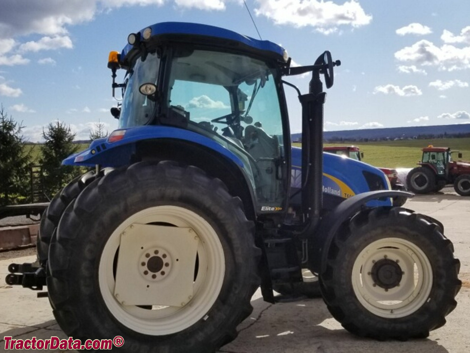 New Holland T6020 Elite