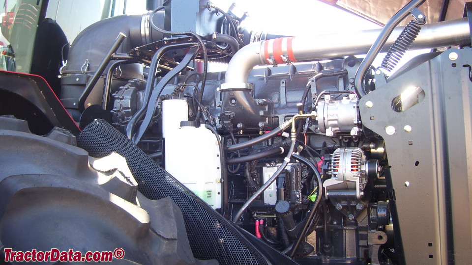 CaseIH Steiger 435 engine image