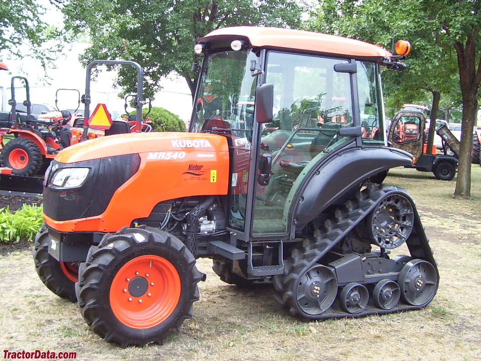 Kubota M8540 Power Krawler Tractor Photos Information