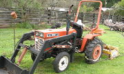 Rhino 182 tractor photo