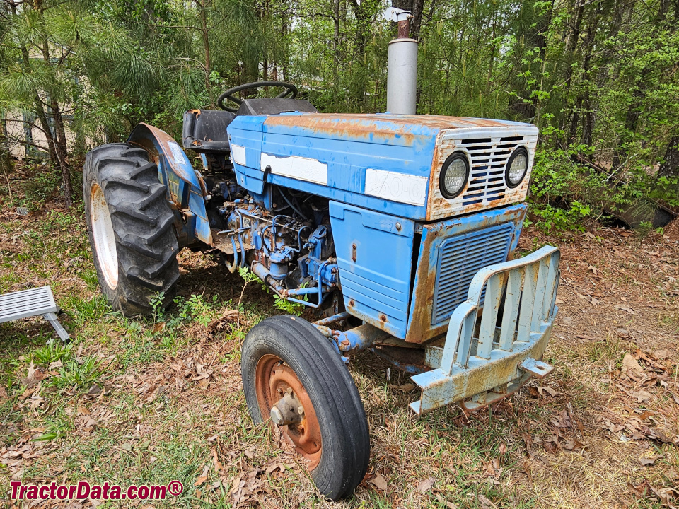 Long 260-C utility tractor.