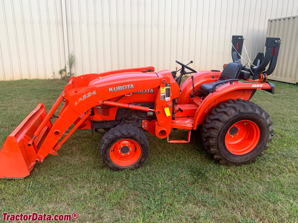 Kubota L3200 tractor photos information