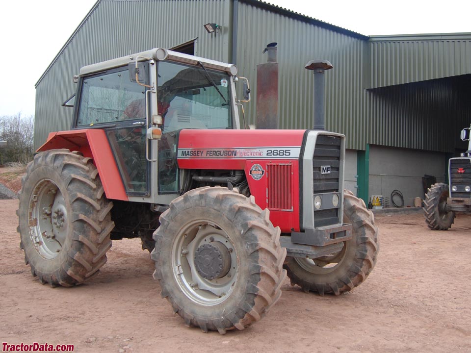 Massey Ferguson 2685