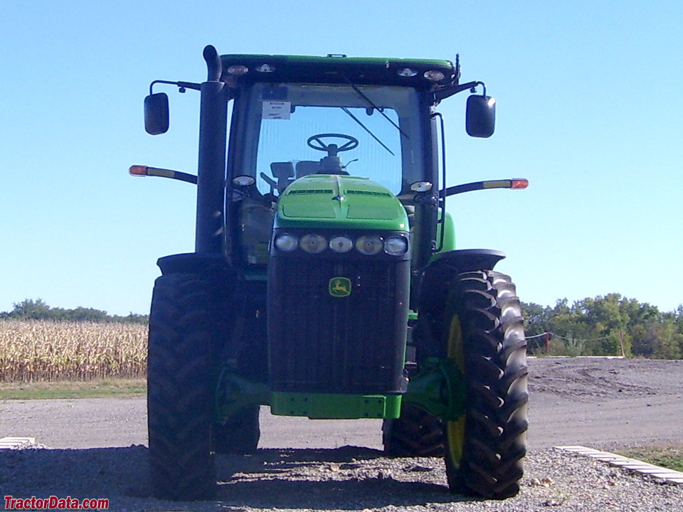 John Deere 8245R