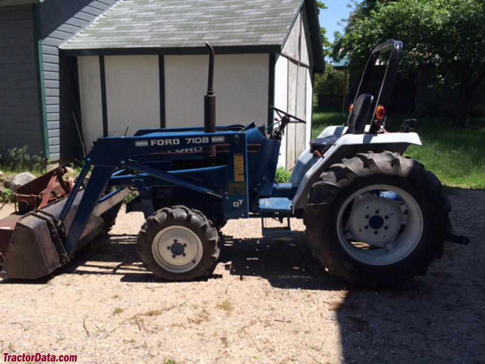 Ford 1720 tractor with 7108 front-end loader.