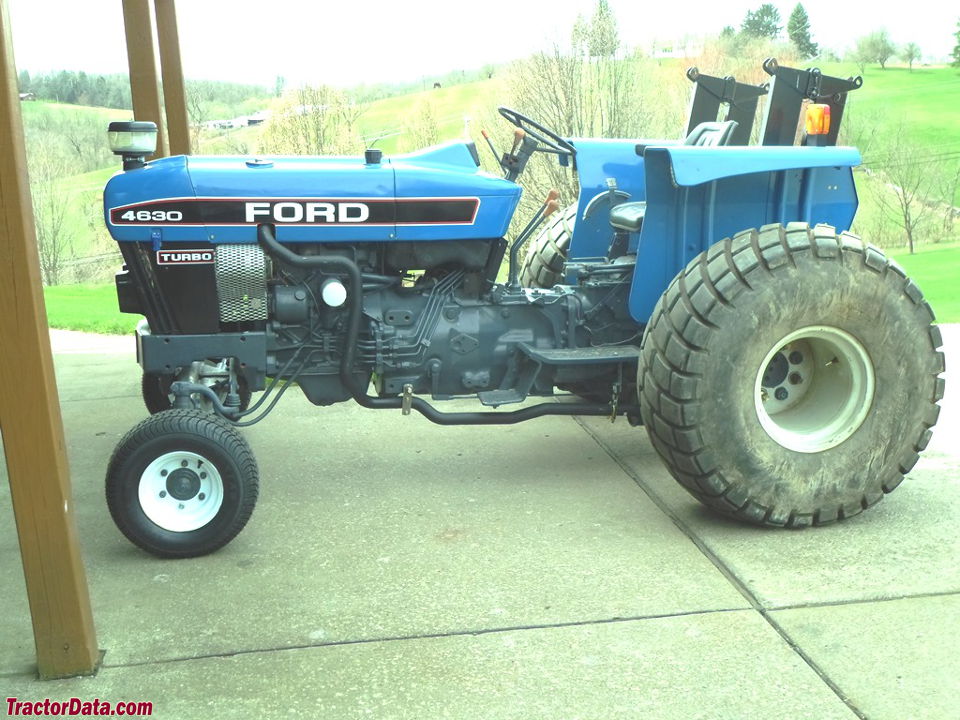 Ford 4630 converted to lower center of gravity (LCG).