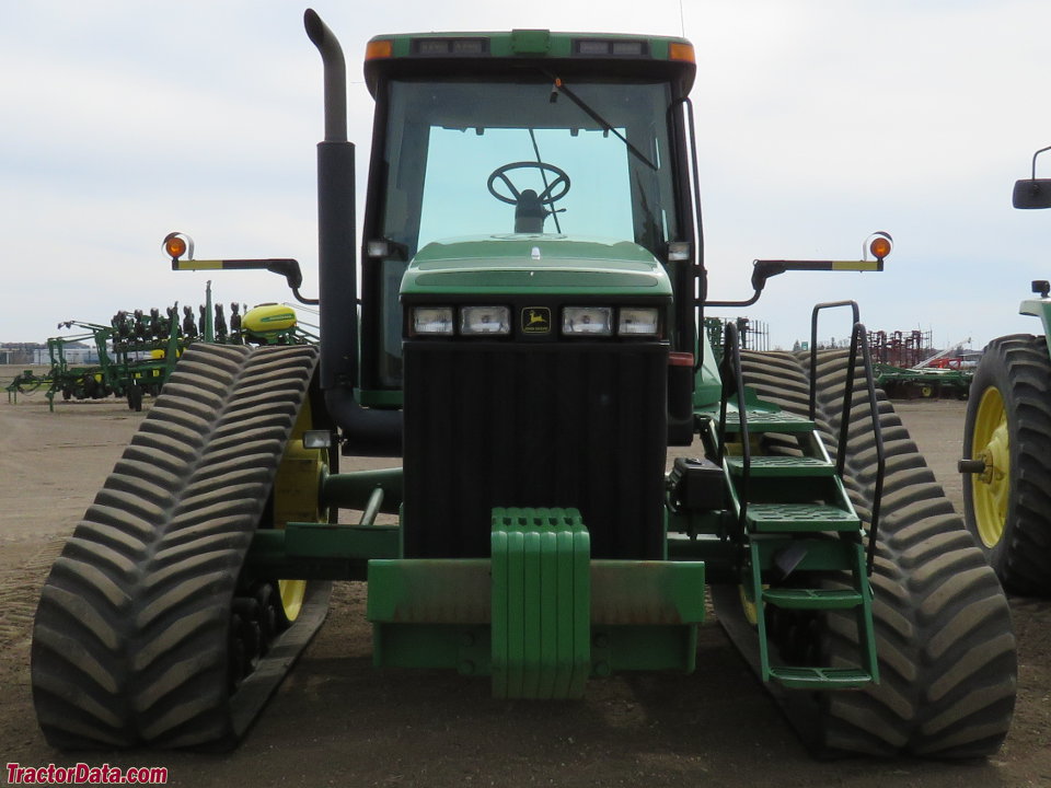 John Deere 8410T.
