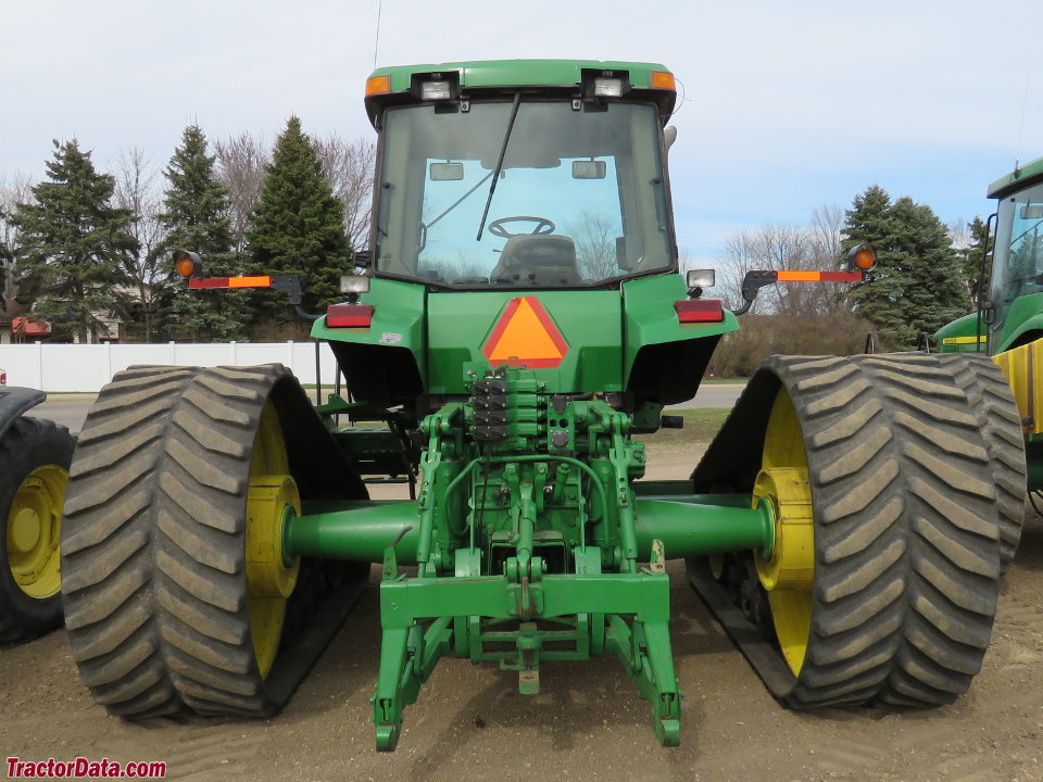 John Deere 8410T.