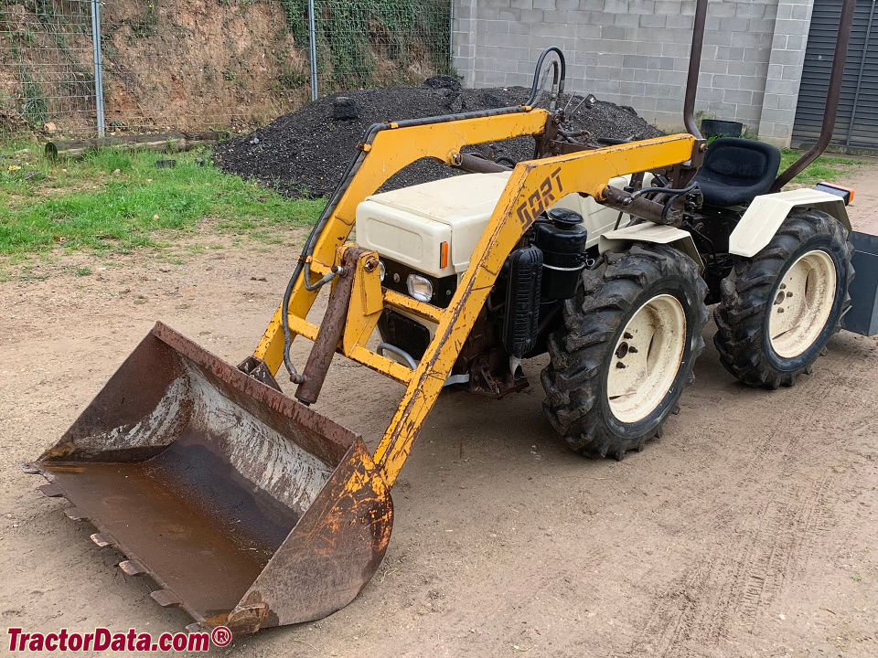 Pasquali 980 with SORT loader.