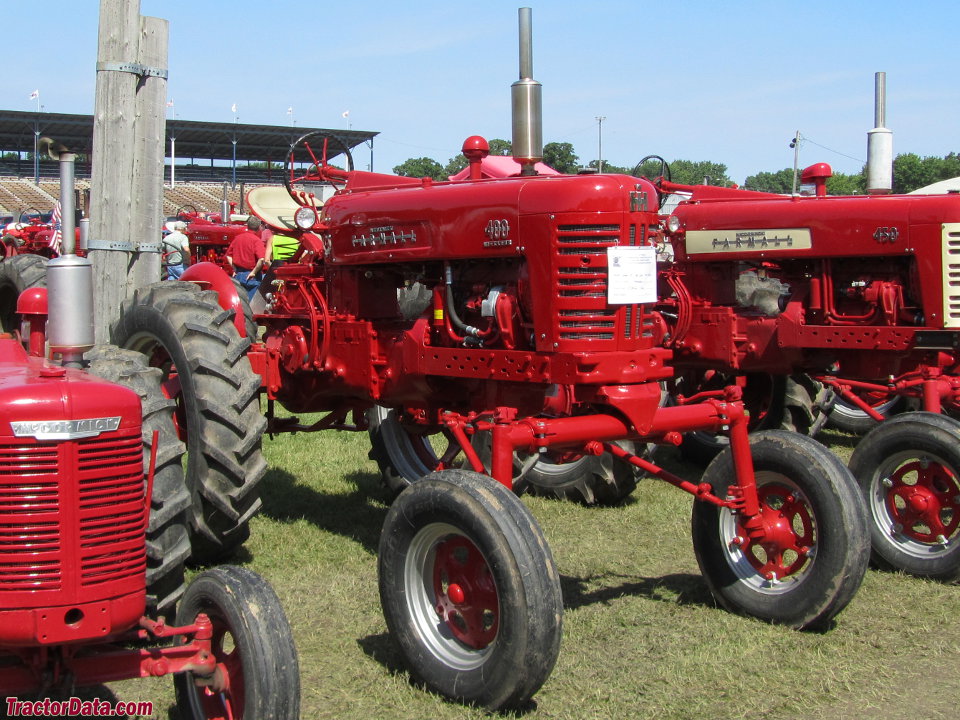 Farmall 400 Hi-Clear