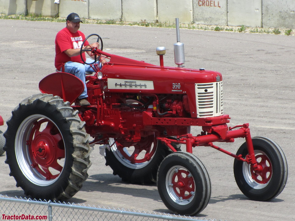 Farmall 350 Hi-Clear