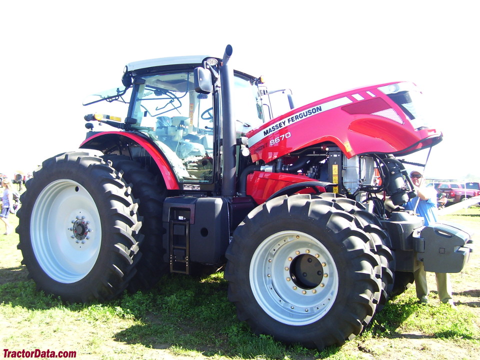 Massey Ferguson 8670