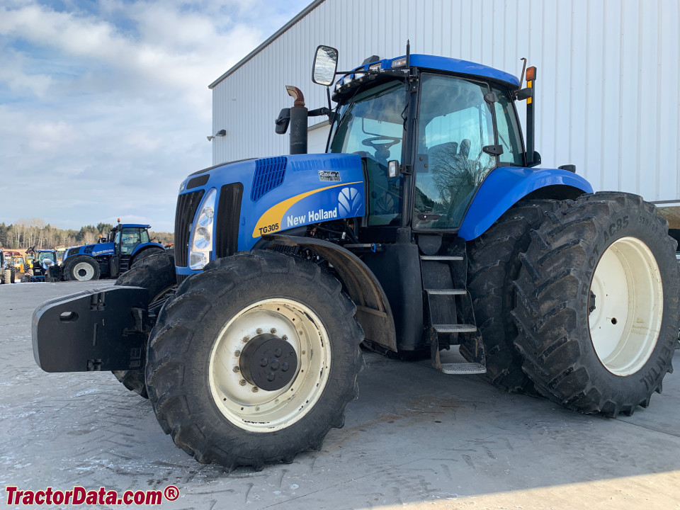 New Holland TG305