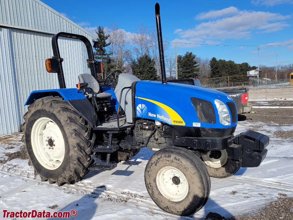 New Holland T5060