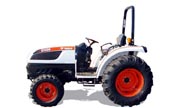 Bobcat CT450 tractor photo