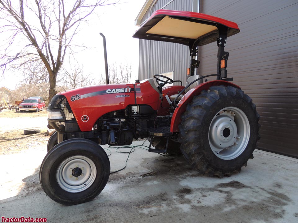 CaseIH Farmall 65A