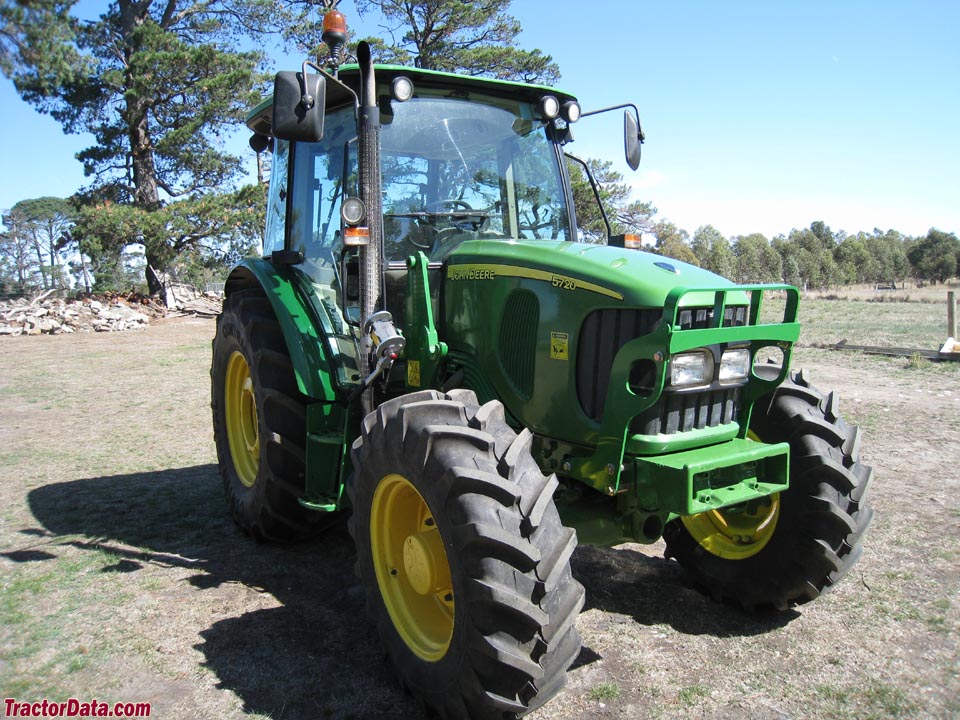 John Deere 5720