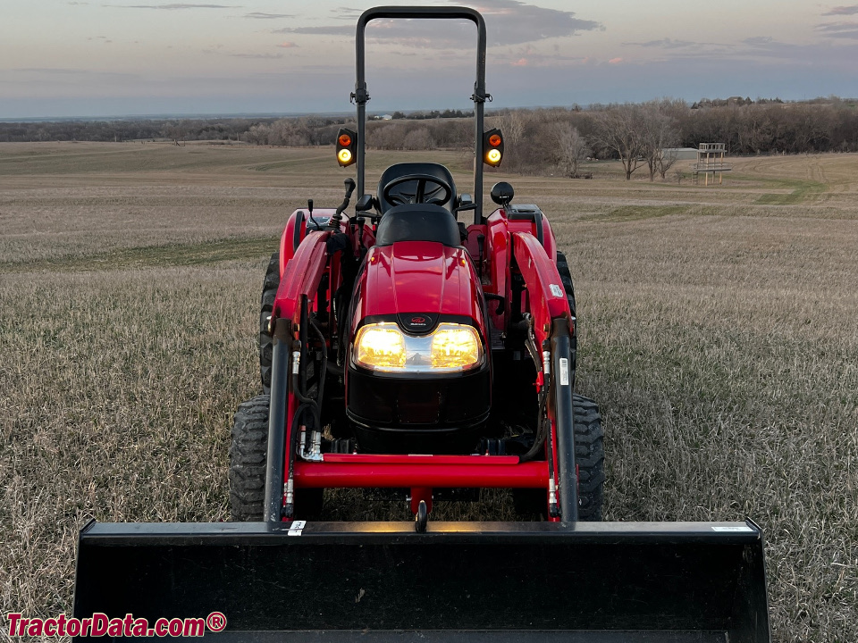 Mahindra 3535.
