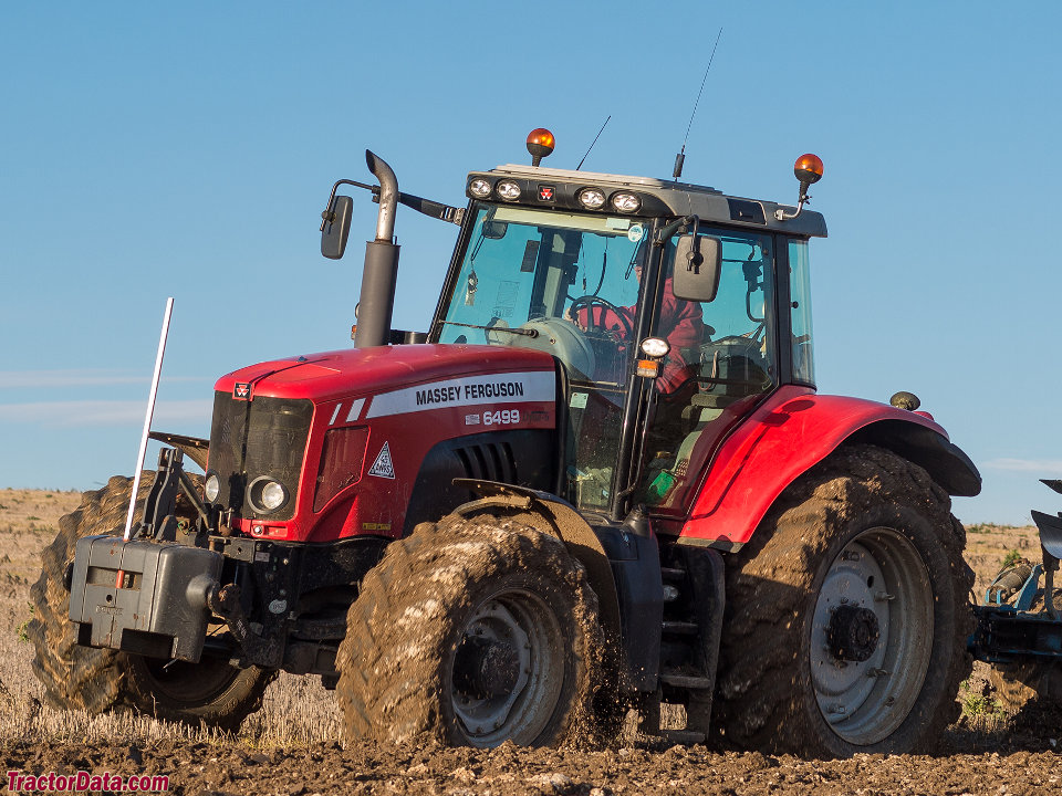 Massey Ferguson 6499