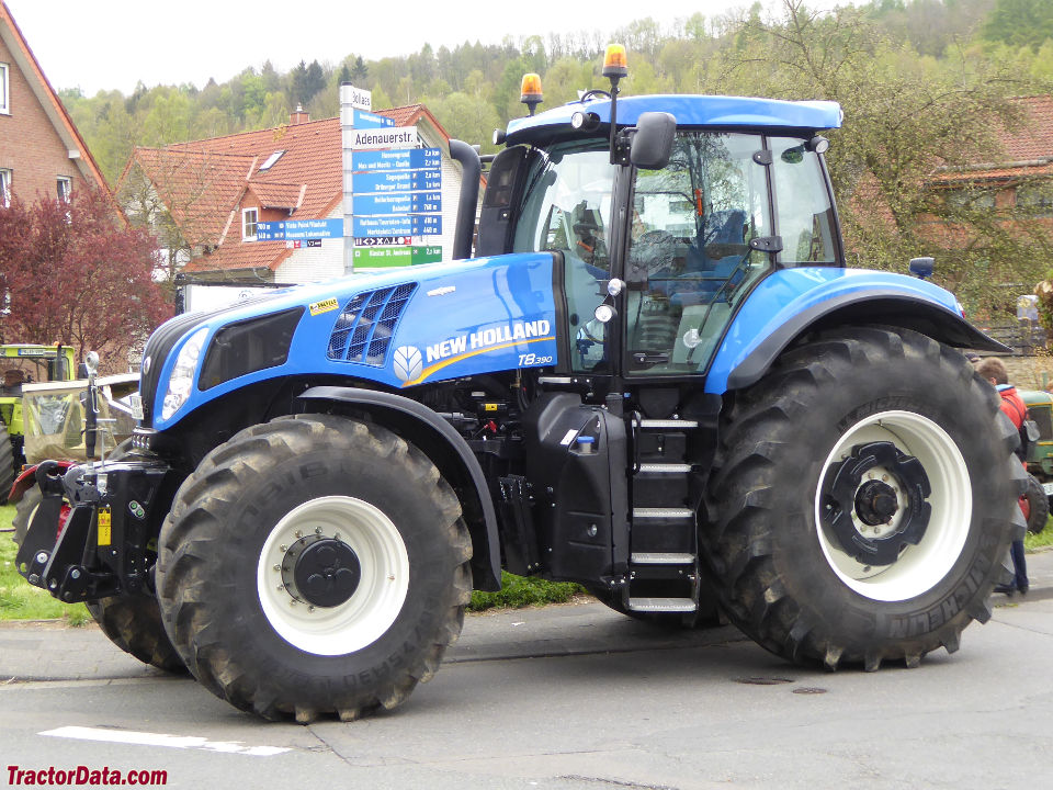 New Holland T8.390