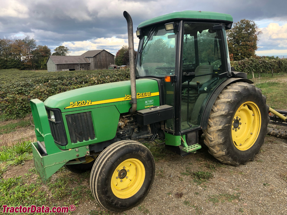 John Deere 5420N