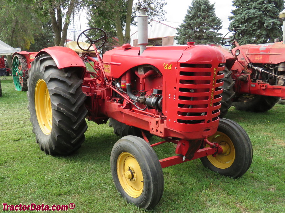 Massey-Harris 44 Standard