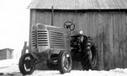 Oliver 66 Standard tractor photo