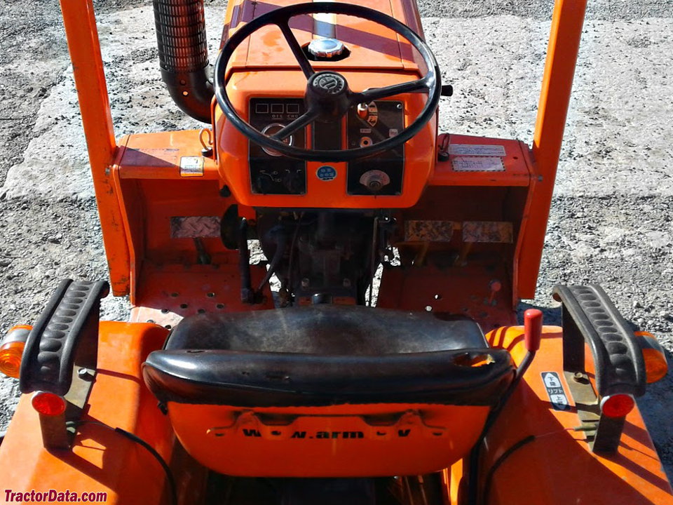 Kubota B1400 operator station and controls.