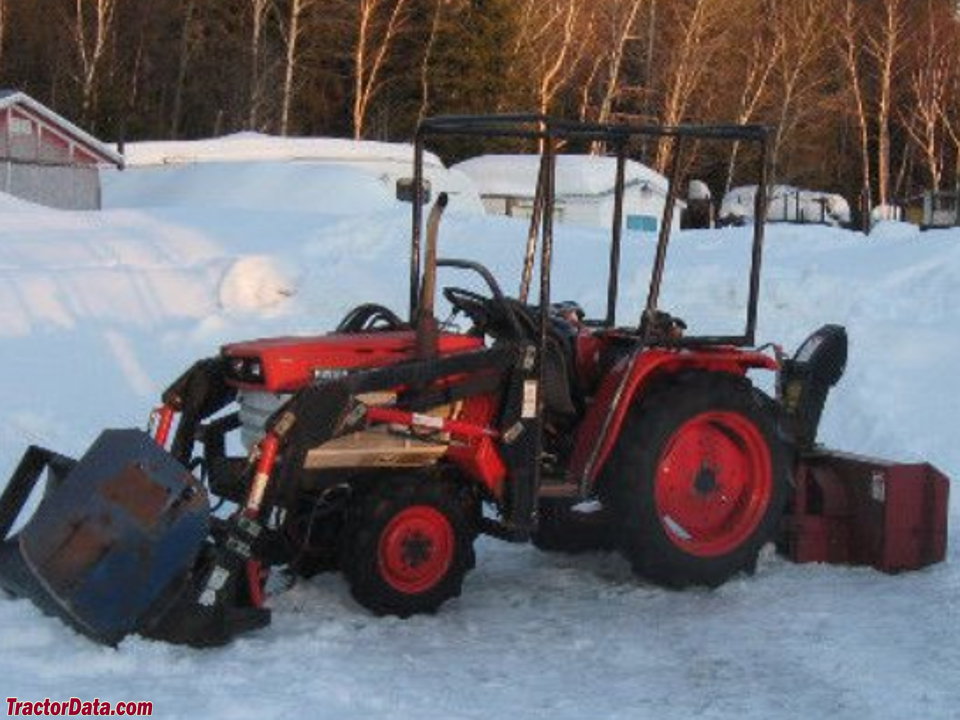 Kubota B1600