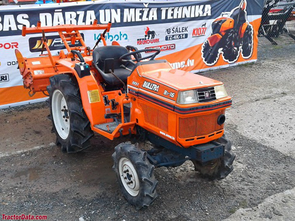 Kubota B1-16