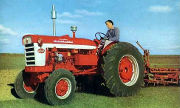 Farmall A-554 tractor photo