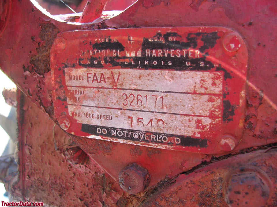 Farmall Super AV serial plate.