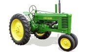 John Deere B tractor photo