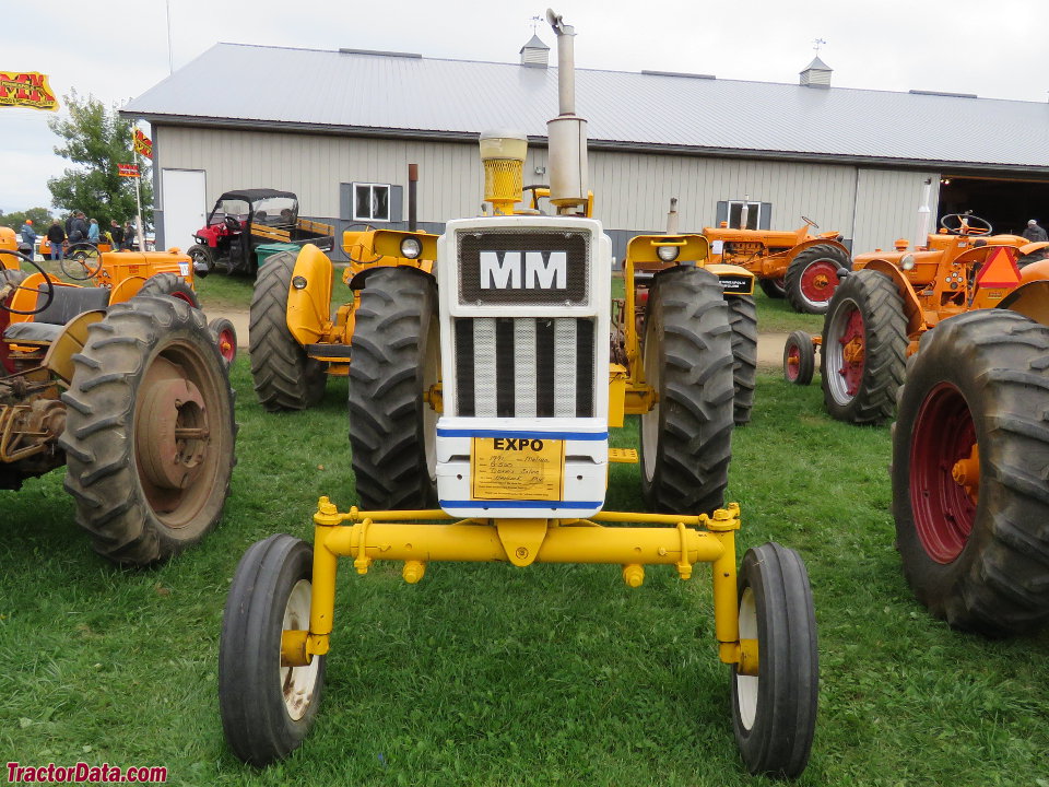 Minneapolis-Moline G550