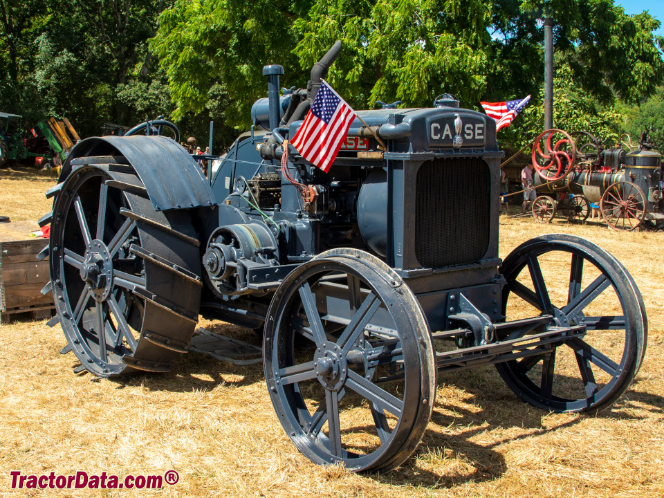 J.I. Case Crossmotor 25-45 tractor.