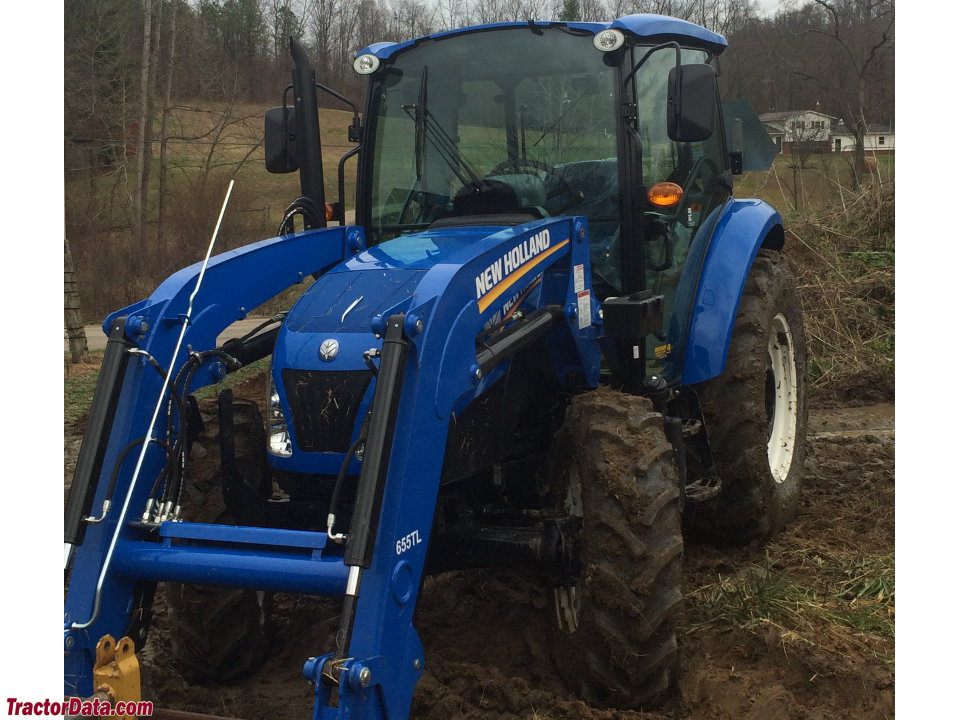 New Holland T4.75, front view.