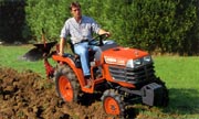 Kubota B1410 tractor photo