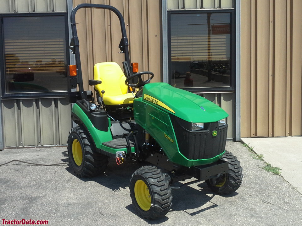 John Deere 1025R