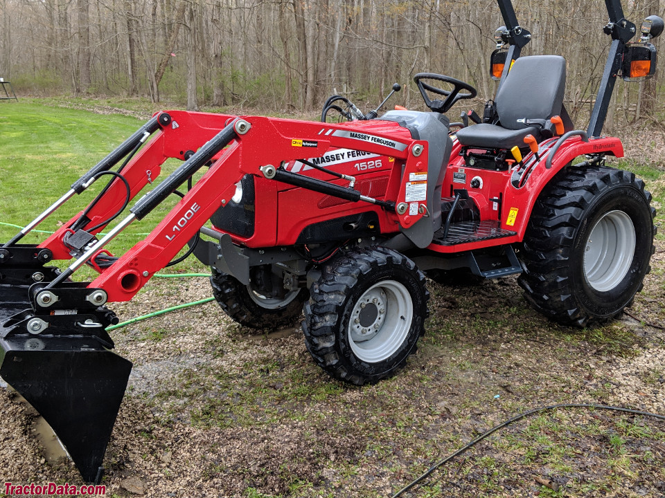 Massey Ferguson 1526