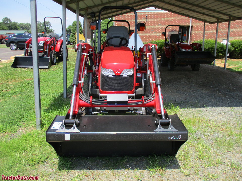 Massey Ferguson GC1715