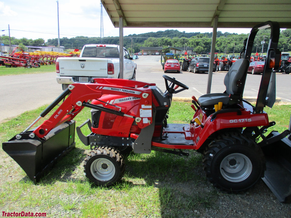 Massey Ferguson GC1715