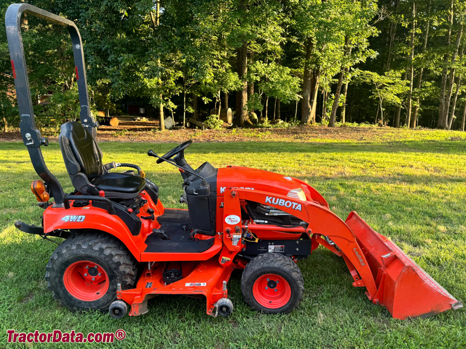 Kubota BX2670 with LA243 loader and RCK60B23BX mid-mount mower.