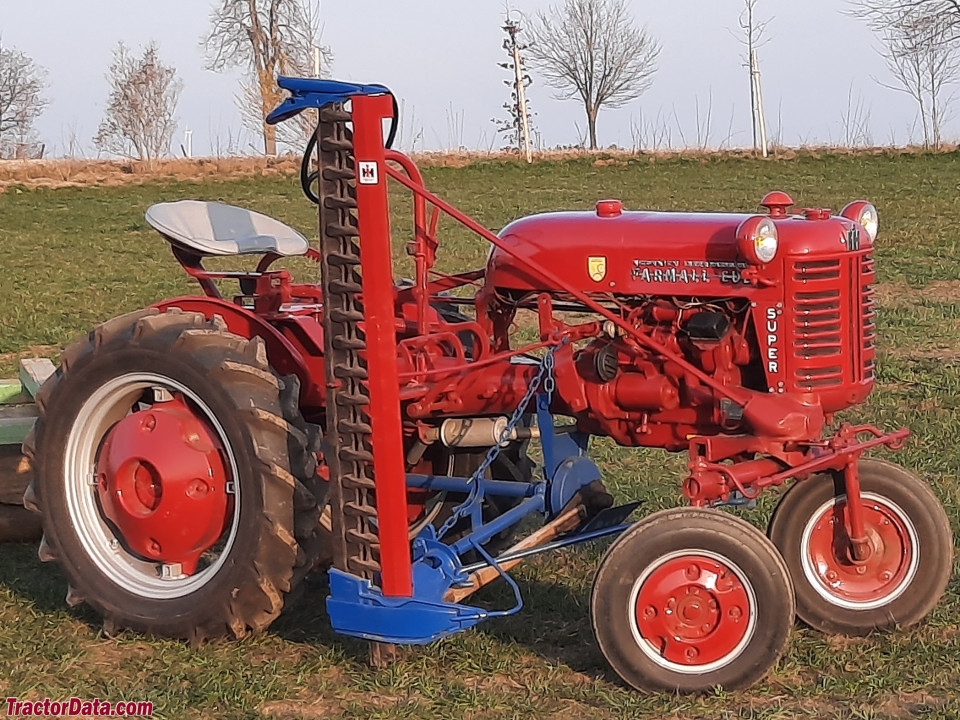 Farmall Cub