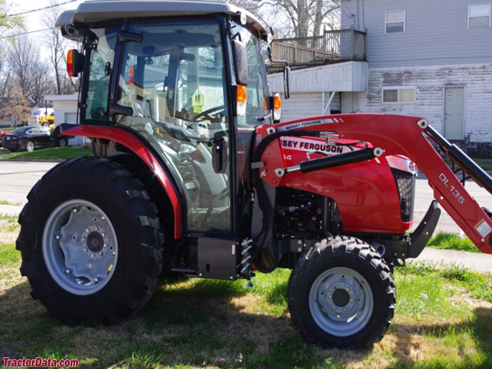 Massey Ferguson 1754