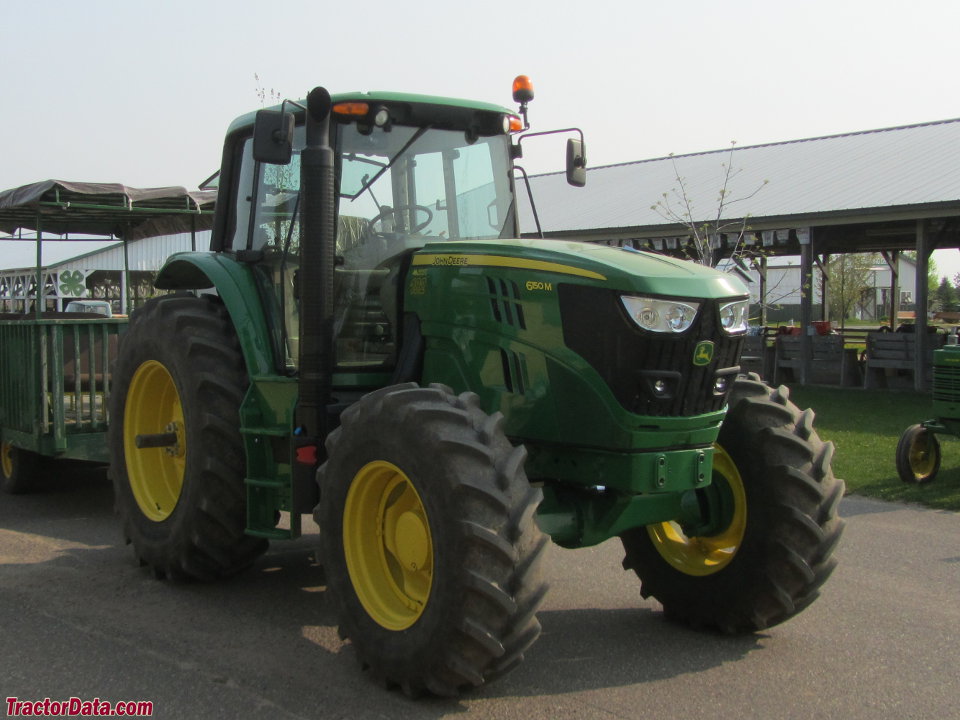 John Deere 6150M