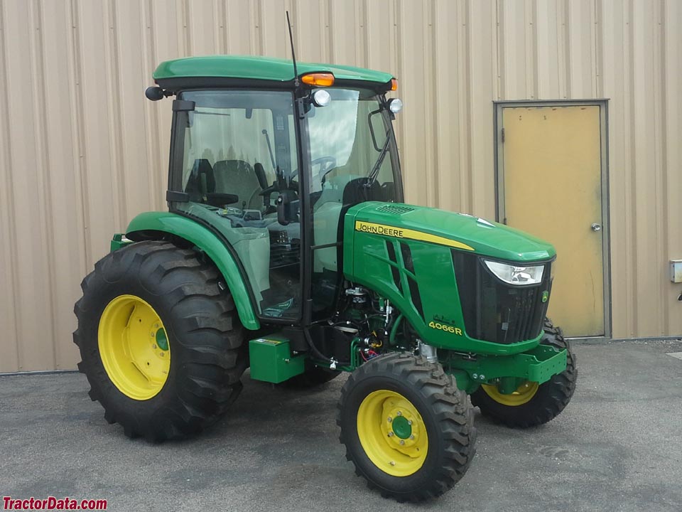 John Deere 4066R