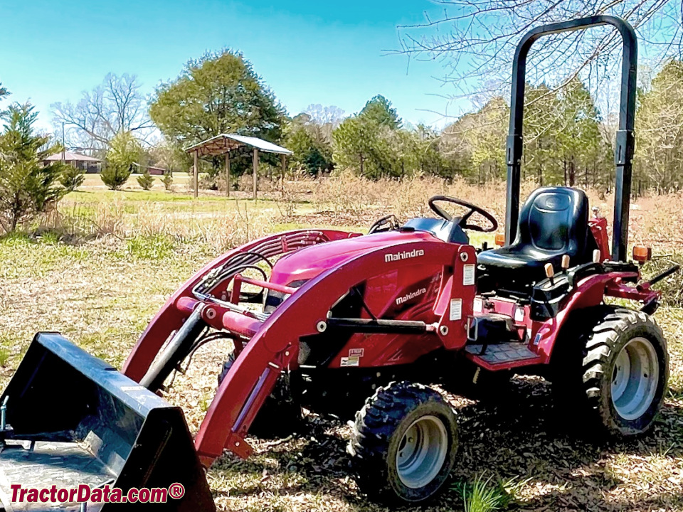 Mahindra eMax 25 compact utility tractor.