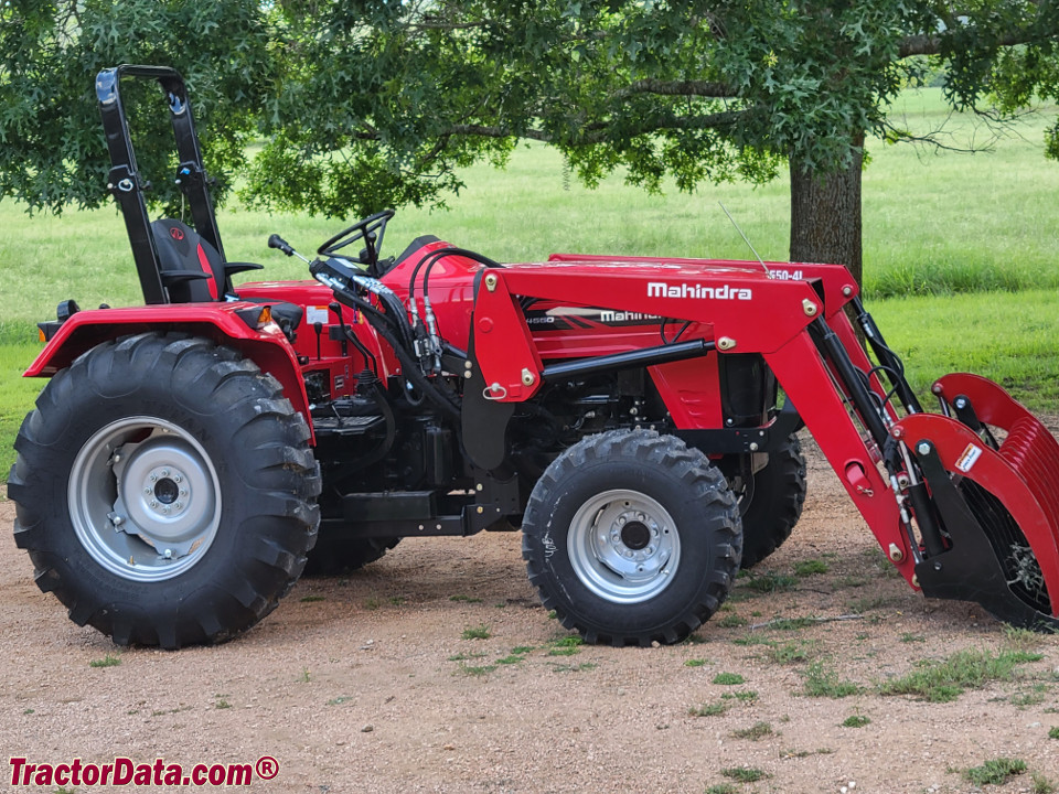 Mahindra 4550