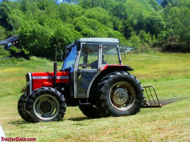 1988 Massey Ferguson 360 in Norway.