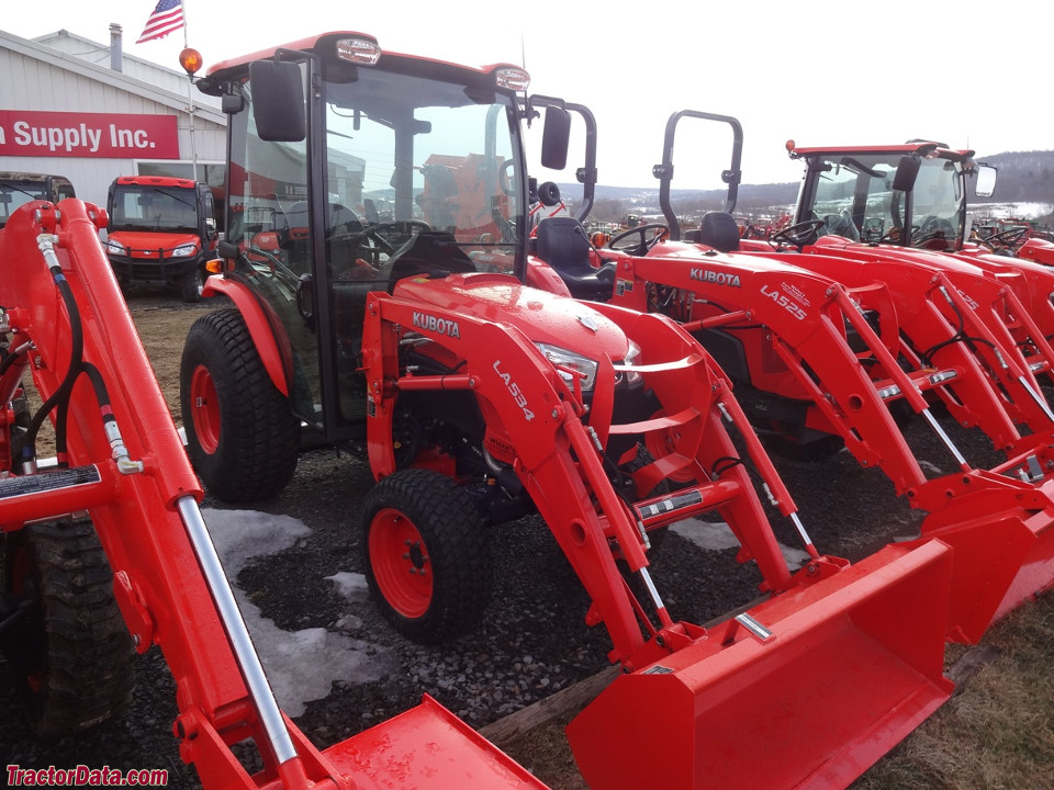 Kubota B3350 with cab.